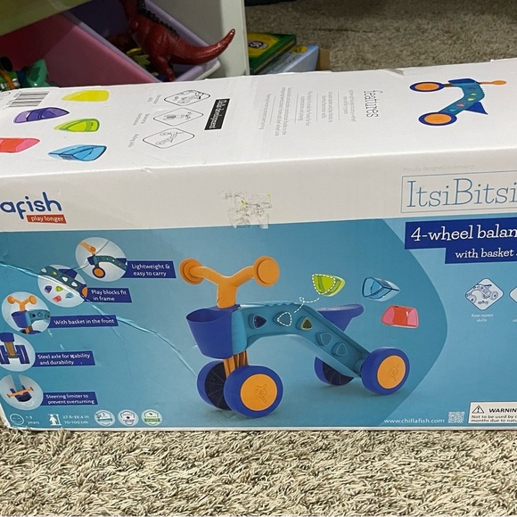 Chillafish ride on Blocks & storage - Picture 1 of 1